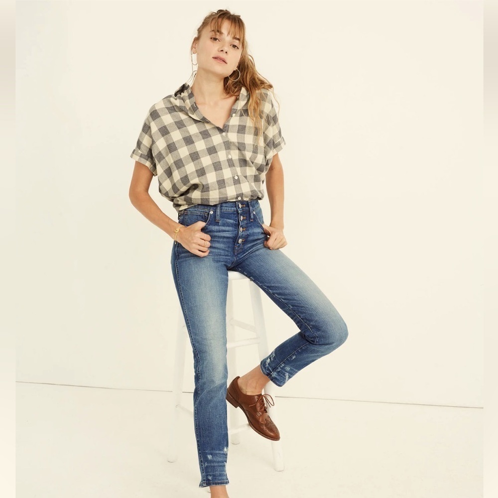 Madewell slim straight distressed button fly jeans size 27